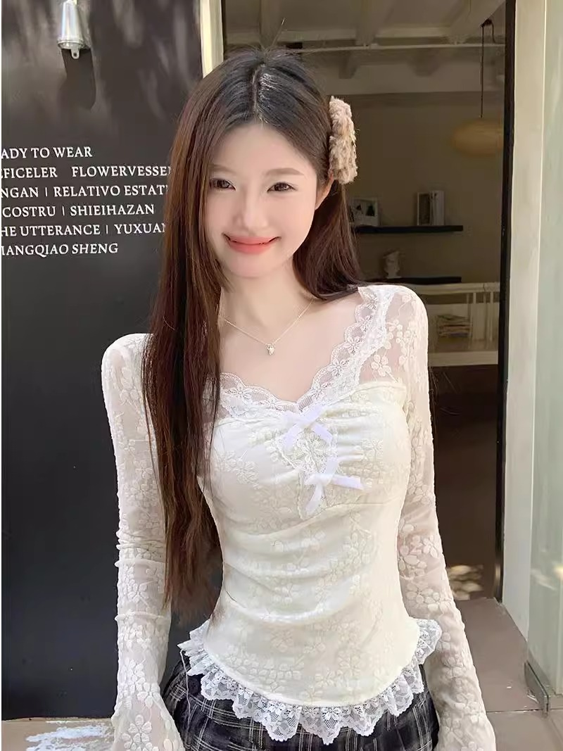 Resin Vat - Pure Desire Dantel Detaylı V Yaka